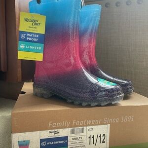 Western Chief Kids' Pink and Purple Lighted Rain Boots